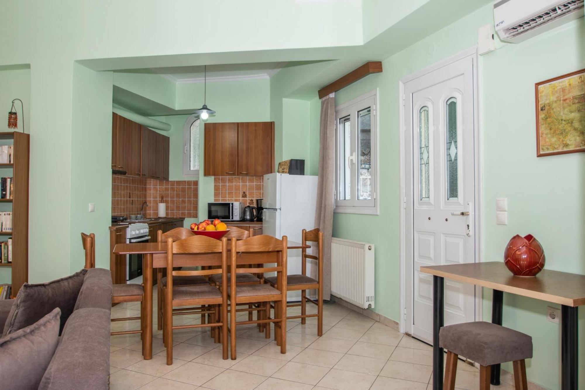 Coconut Tree House With Port View Apartment Закинтос Екстериор снимка