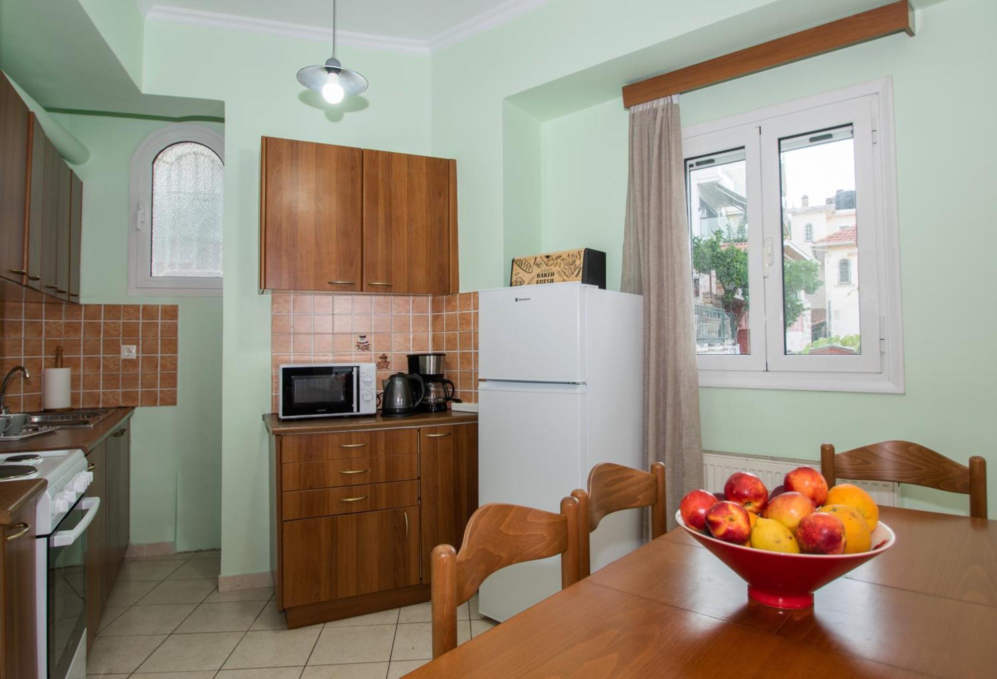 Coconut Tree House With Port View Apartment Закинтос Екстериор снимка