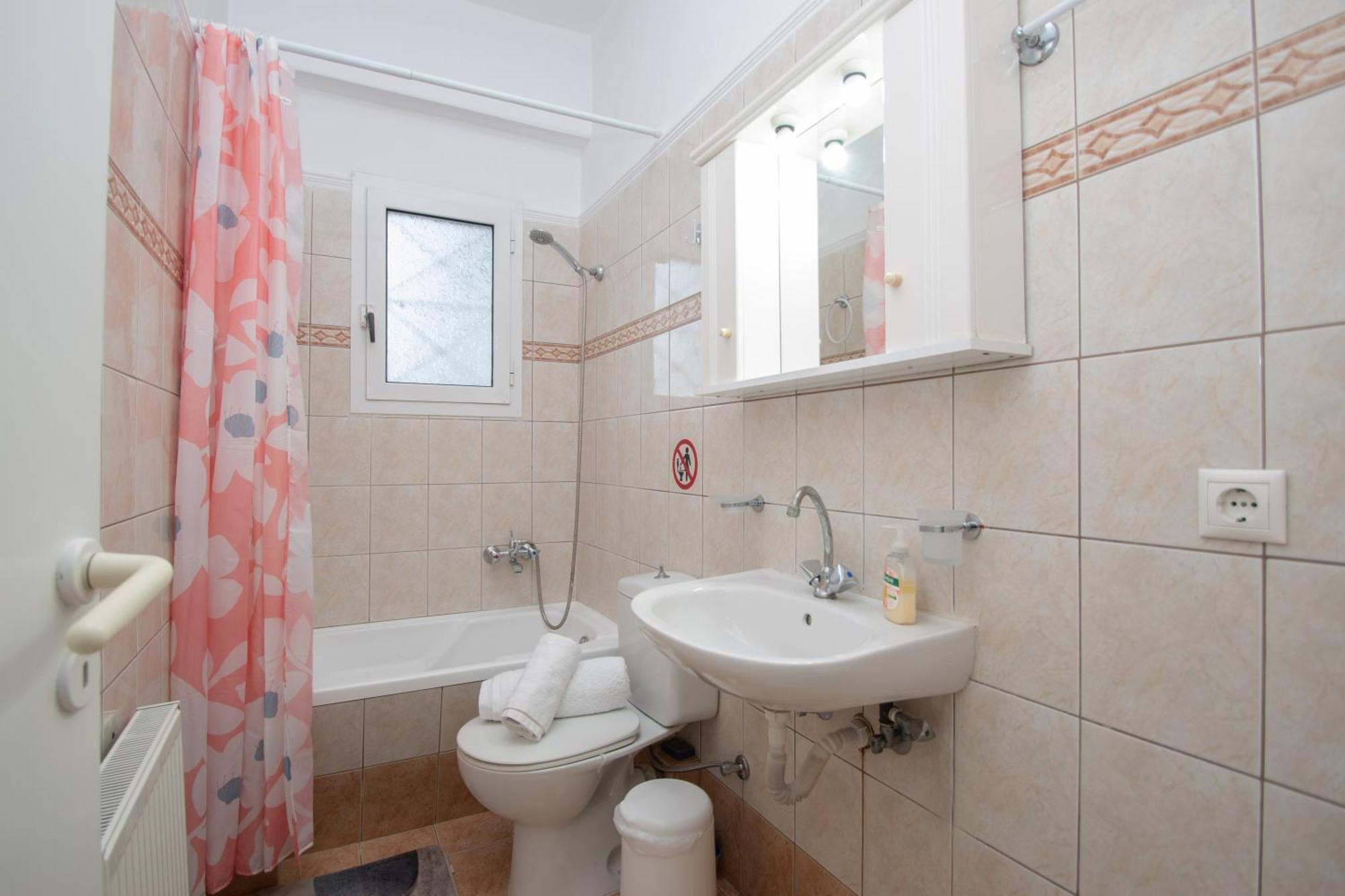Coconut Tree House With Port View Apartment Закинтос Екстериор снимка