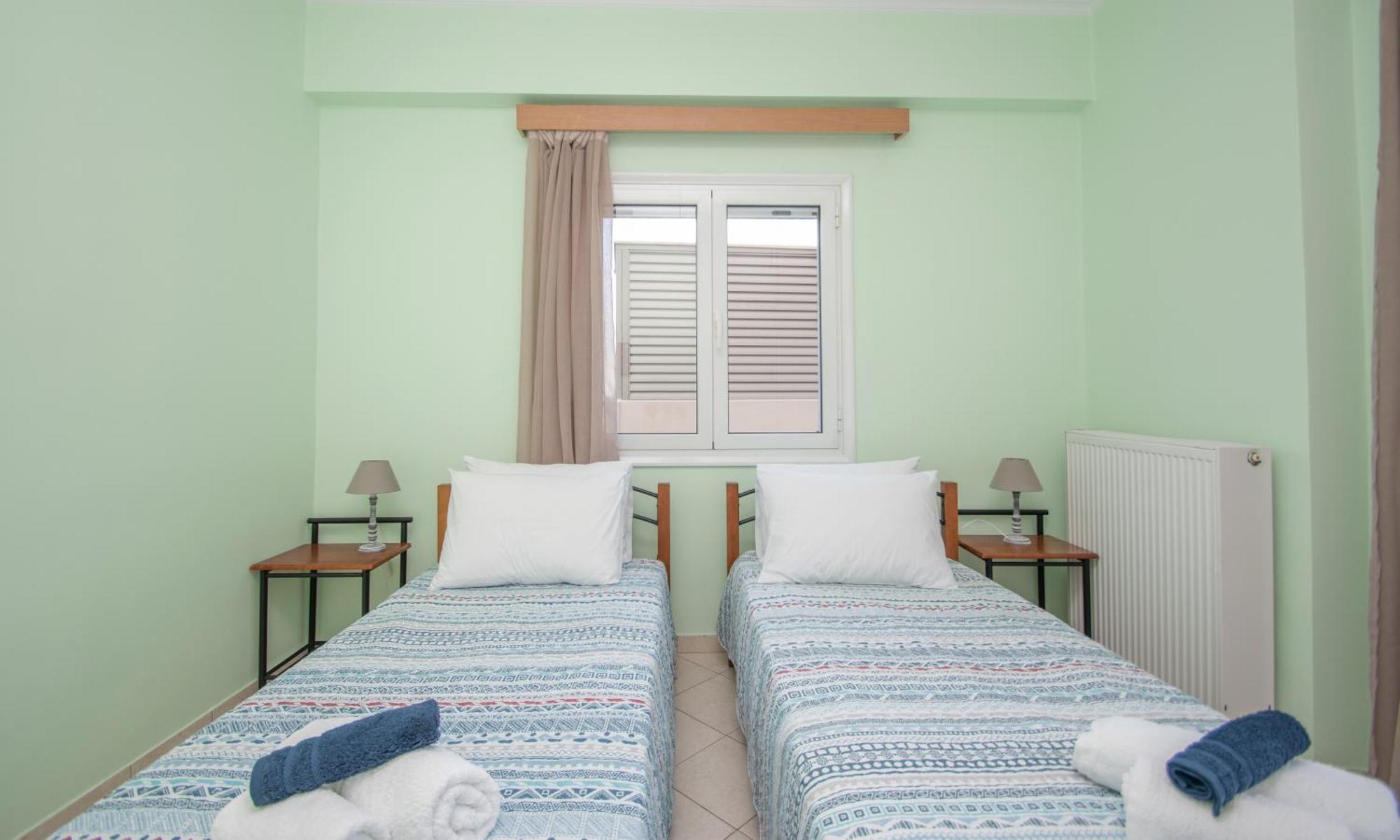 Coconut Tree House With Port View Apartment Закинтос Екстериор снимка